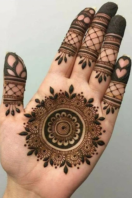 Simple Round Mehndi Design Simple Round Mehndi Design