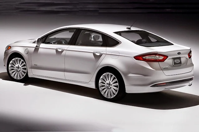 Ford Fusion-Mondeo / AutosMk