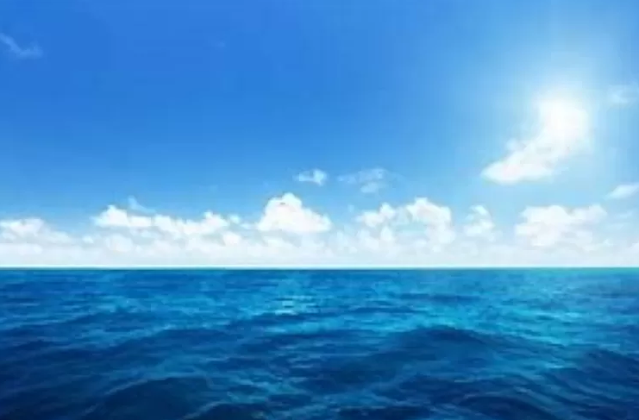 3 Alasan Ilmiah Kenapa Air Laut Berwarna Biru