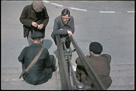 Fotografías a color de París durante la ocupación nazi