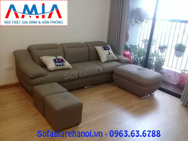 Hình ảnh cho mẫu sofa văng da đẹp Hà Nội khi sắp xếp trong phòng khách nhà khách hàng