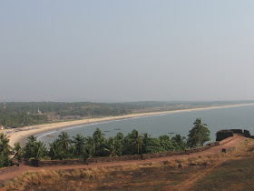 Birds view of the beach from Bekal Fort