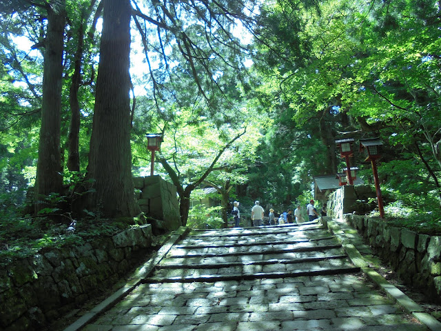 大神山神社参道