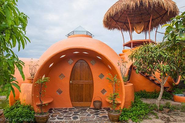 Here Are The 17 Most Magical Houses In The Entire World. I Would Live In #6 Without A Doubt.