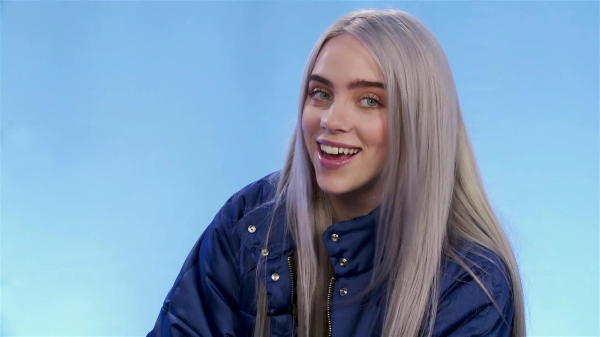 28+ Beautiful Photos of Billie Eilish Instagram Pictures