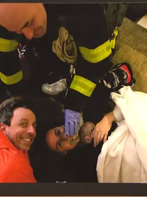 Dramatic, Seth Meyers Wife Give Birth in Apartment Lobby