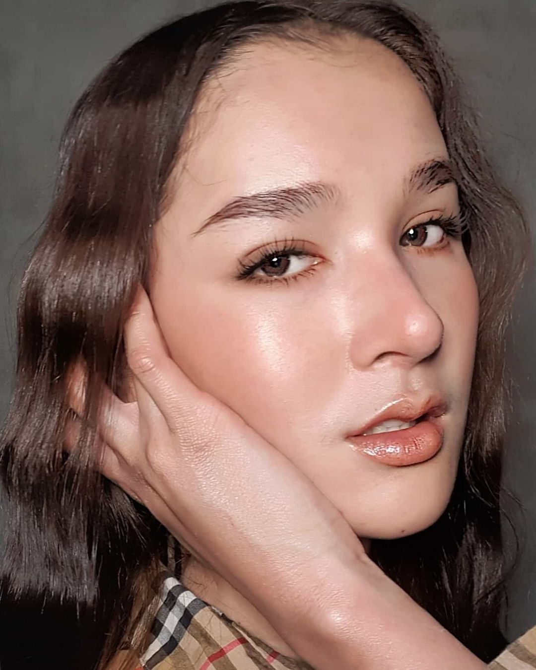 Benz Thipsuda – Most Beautiful Thai Trans Model Instagram