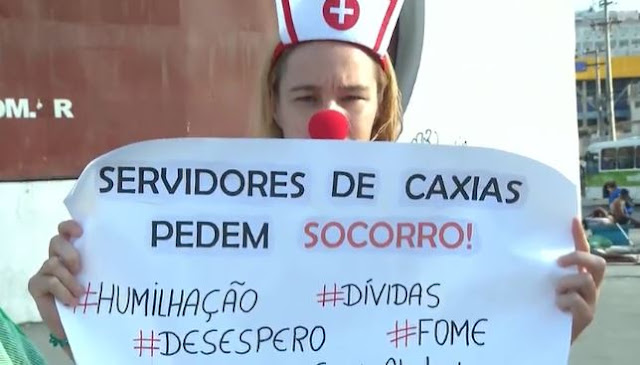 Sem salário, servidores de Duque de Caxias fazem protesto 2