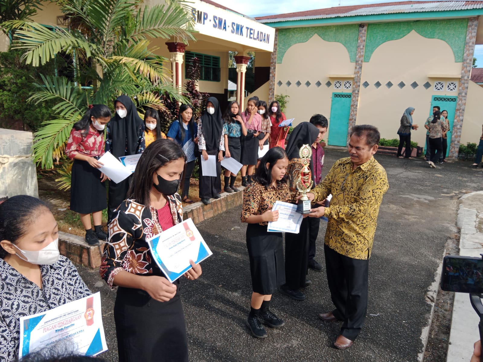 Kepala Sekolah SMA Teladan Pematangsiantar Apresiasi Siswa Berpestasi, Buat Orang Tua Bangga