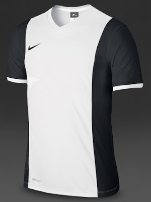 Desain Jersey Futsal Nike Warna Putih Lengan Hitam