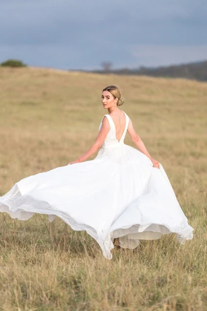 JESSICA R HEATH PHOTOGRAPHY TOOWOOMBA WEDDING PHOTOGRAPHER BRIDAL GOWN AUSTRALIAN DESIGNER