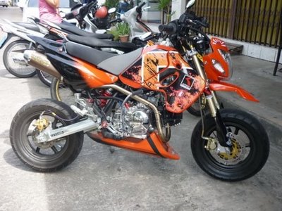 KAWASAKI KSR title=