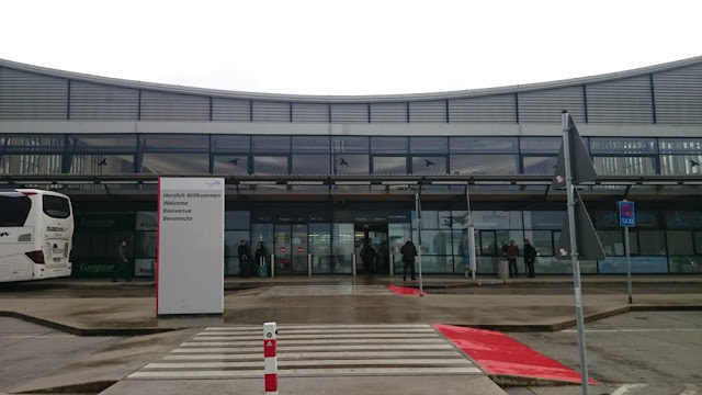 Flughafen Memmingen - Eingangsbereich