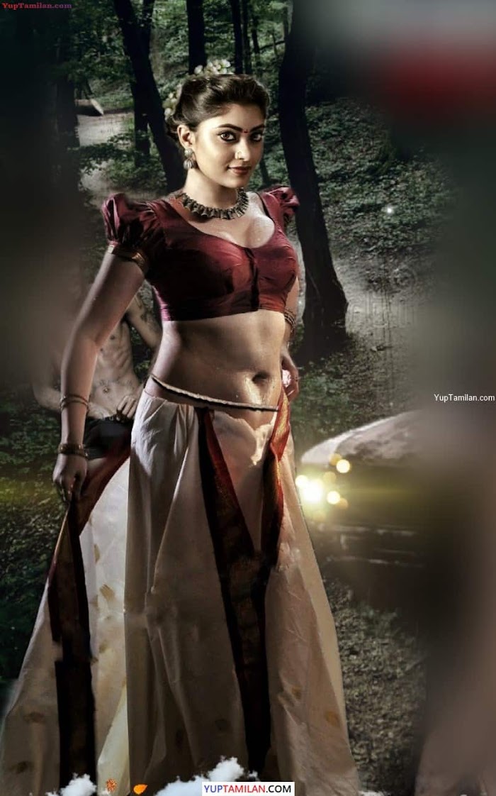 Ammu Abhirami Sexy Pictures | Navel show with Seducing Hot Cleavage