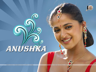 Anushka Shetty Hairstyle Photo Gallery