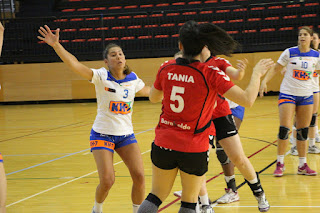 El Balonmano Zuazo cae 30-33 ante el Granollers