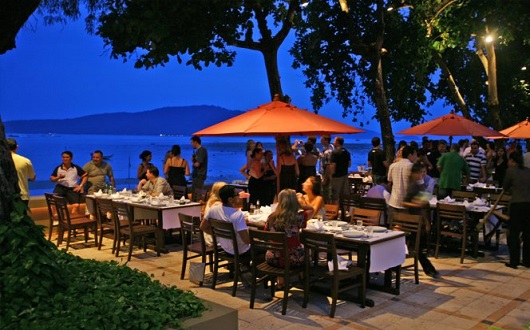 new years eve dinner phuket 2020