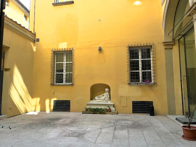 palazzo_bonasoni_bologna