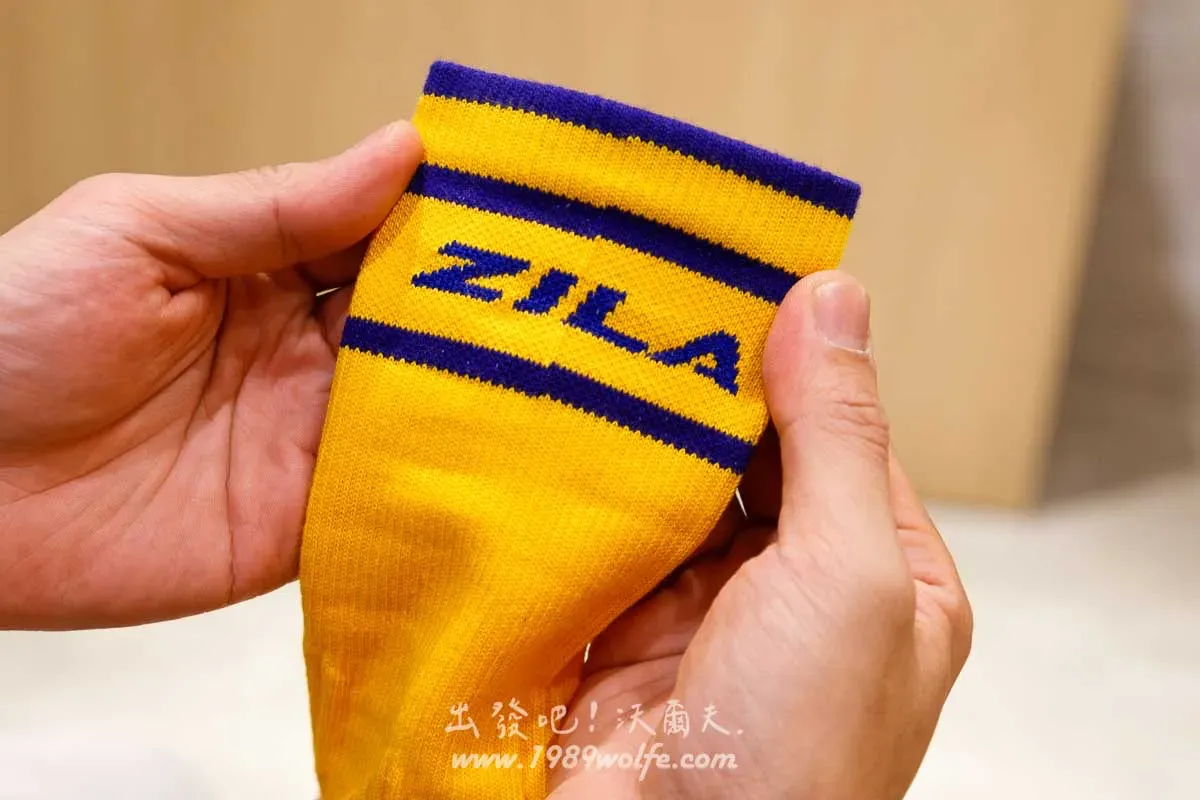 Zila 采樂機能運動襪