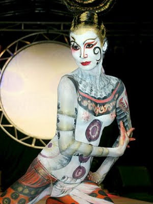 Body Painting On Women Pictures