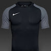 Desain Baju Bola Nike Terbaru
