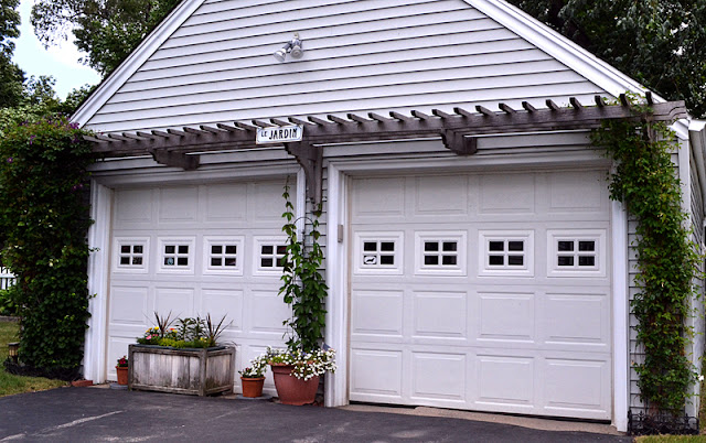 Arbor On Garage3