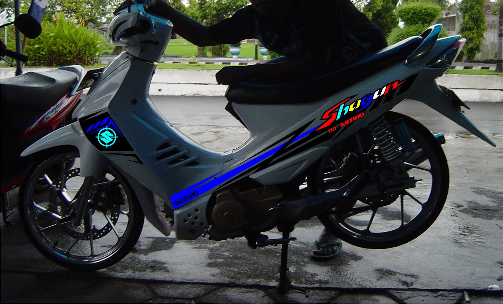 Gambar Cutting Sticker Motor Tulungagung Modif Sticker