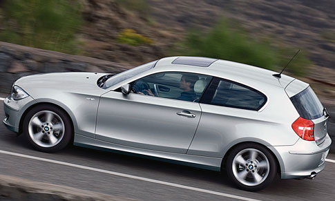 Labels: BMW 1 Series