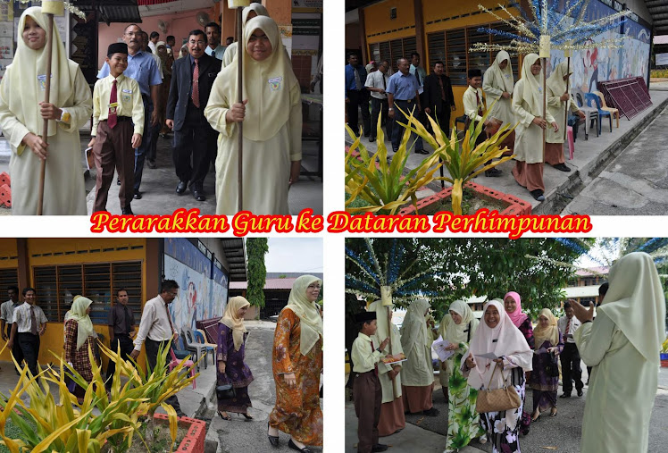 Perarakan Guru ke Dataran Perhimpunan