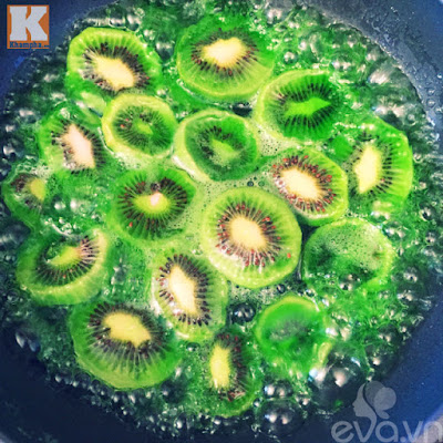 Mứt kiwi thơm lá nếp