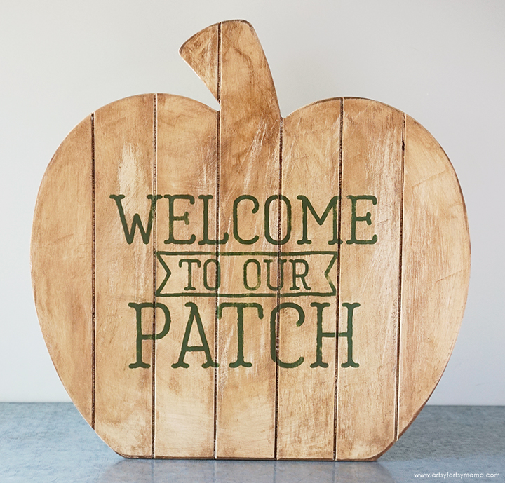 Wood Pumpkin Sign with Antique Wax Coating