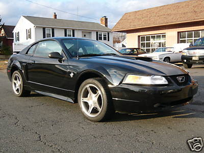 1999 Ford Mustang GT, black