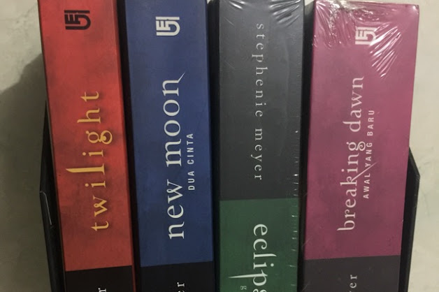 Analysis of TheTwilight Saga Novel