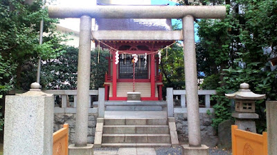 人文研究見聞録：兜神社 ［東京都］