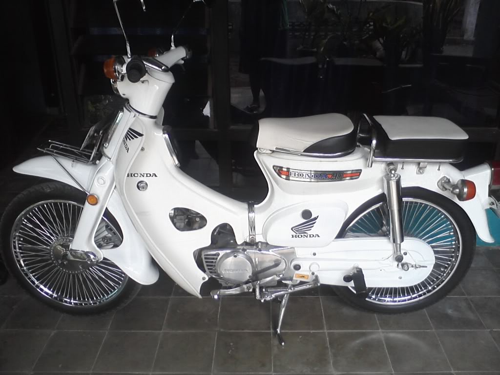 MODIFIKASI MOTOR HONDA C70  freewaremini