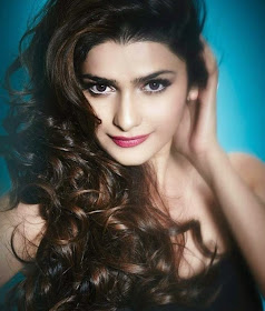 Prachi Desai HD Wallpaper