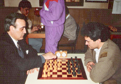 Partida de ajedrez del Campeonato Social de Partidas Rápidas del Sant Andreu 1990