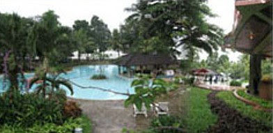 MUTIARA CARITA COTTAGE SWIMMING POOLS