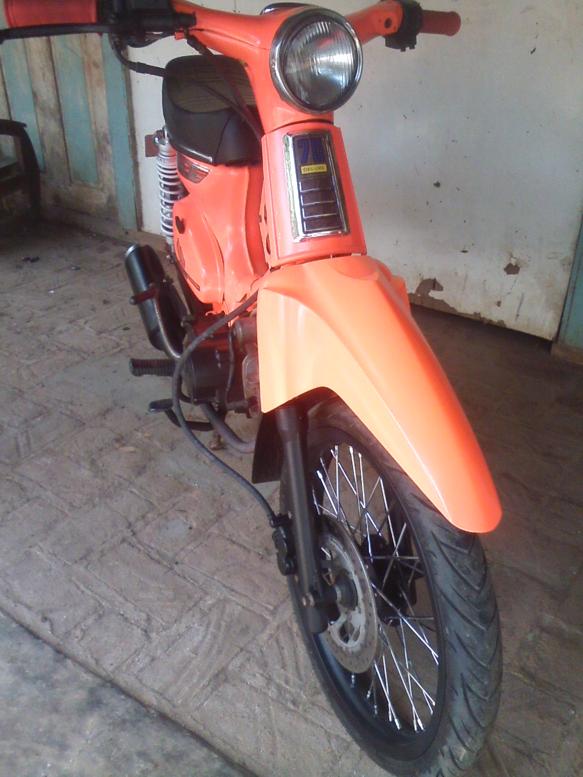 Modifikasi Honda C70 PATI