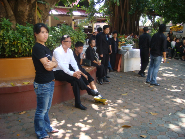 'งานศพลุงพงศ์วันที่สาม