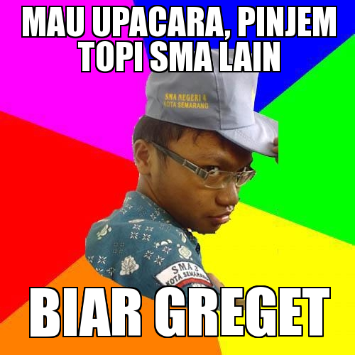 10 Meme Upacara Bendera Di Sekolah Ini