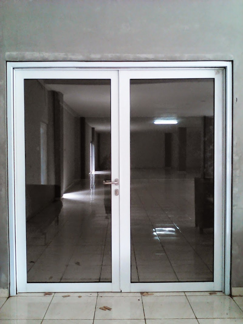 38 Inspirasi Populer Pintu Aluminium Cimahi