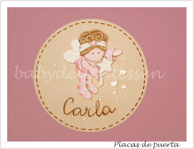 placa de puerta infantil hada ricitos nombre Carla babydelicatessen