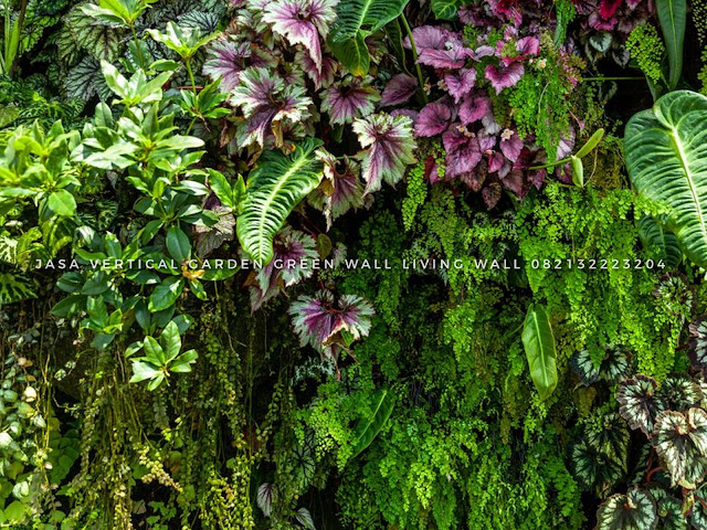 ARTIFICIAL PLANT/ARTIFICIAL FLOWER/VERTICAL GARDEN SINTETIS JASA PEMBUATAN VERTICAL GARDEN SINTETIS Membuat taman vertical garden sintetis adalah solusi terbaik untuk penghijauan vertical garden sintetis dengan menggunakan tanaman palsu atau taman tegak plastik, Taman vertical merupakan salah satu solusi dan alternative bagi siapapun yang ingin halaman rumahnya mempunyai taman Vertical Garden artificial sintetis adalah taman yang dibentuk dan dibuat dengan posisi tegak dan akan terlihat sangat indah