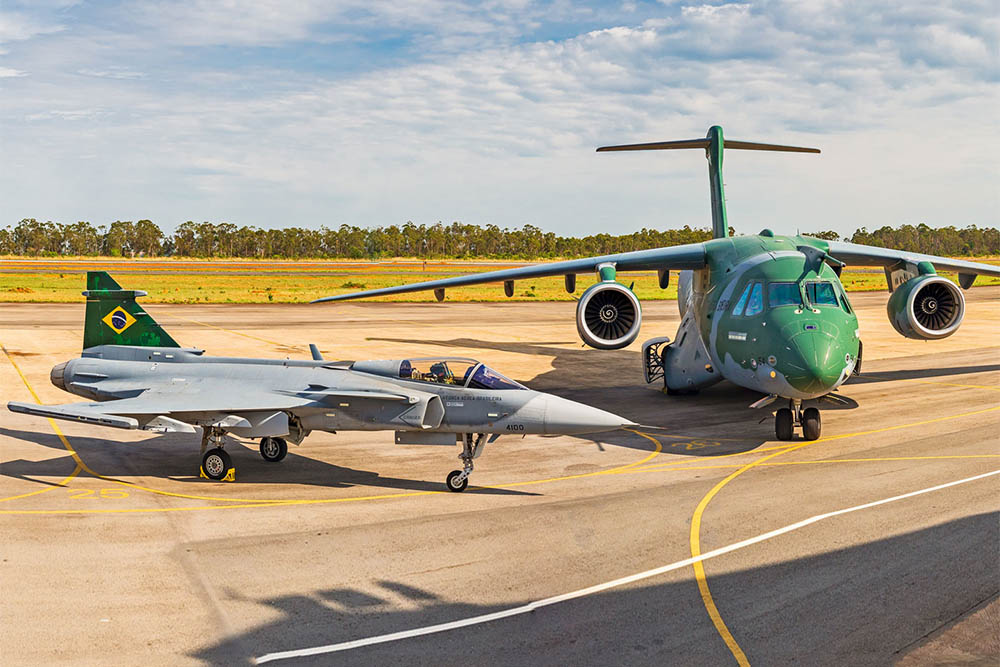 Saab y Embraer firmaron acuerdo para comercializar el Gripen en Latinoamérica y el C-390 en Europa