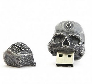 Flashdisk-flashdisk Yang Unik [ www.BlogApaAja.com ]