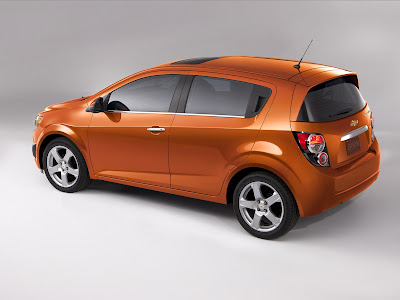 2012 Chevrolet Sonic wallpapers