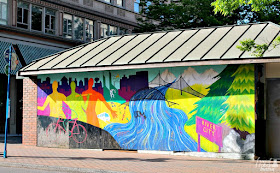 You can find colorful painted murals on the walls of buildings and structures all over the city thanks largely to the Portland Street Art Alliance.