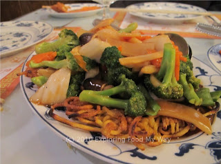 Vegetables over Pan-fried Noodles