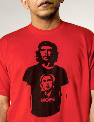 Obama wears t-shirt showing Che Guevara wearing an Obama Hope t-shirt